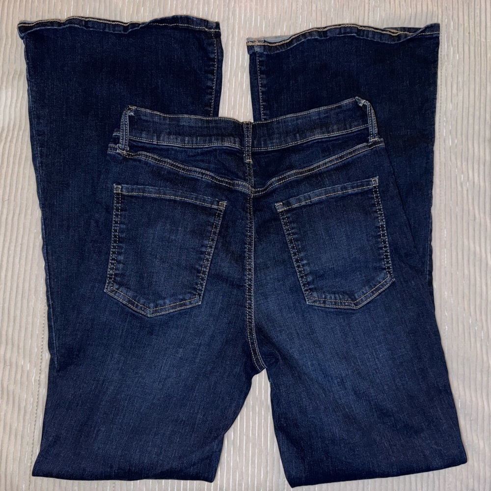 High Rise Flare Jeans - Picture 2 of 3